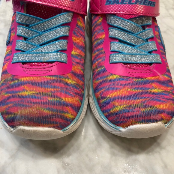 Shoe bundle- 2 pair of Light up sneakers-SKECHERS. - Picture 7 of 8